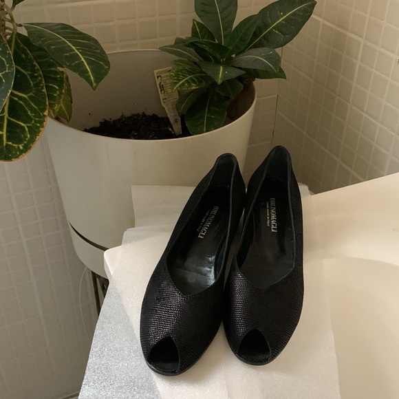 Always ready to wear dress shoes for any occasion - Picture 4 of 7